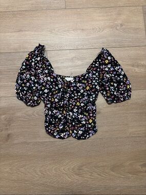 Sophie Rue Black Floral Puff-Sleeve Crop Top